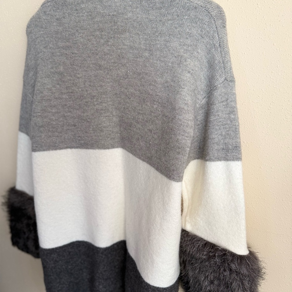 Coco + Carmen Gray Colorblock Cardigan Faux Fur Sleeve S/M - Picture 8 of 11